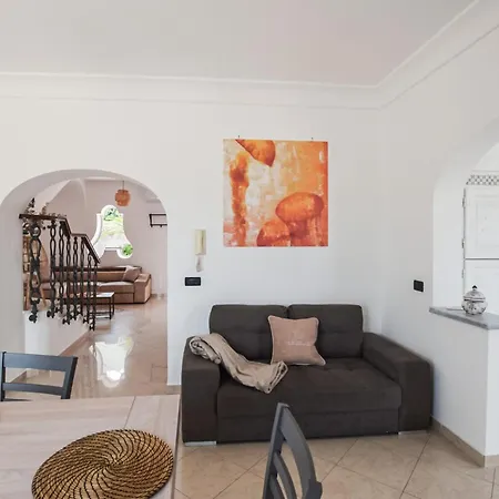 Casa vacanze Gorgeous In Forio With Wifi Ischia