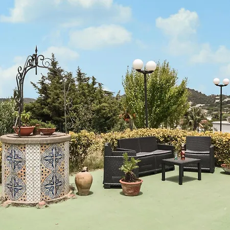 Gorgeous In Forio With Wifi